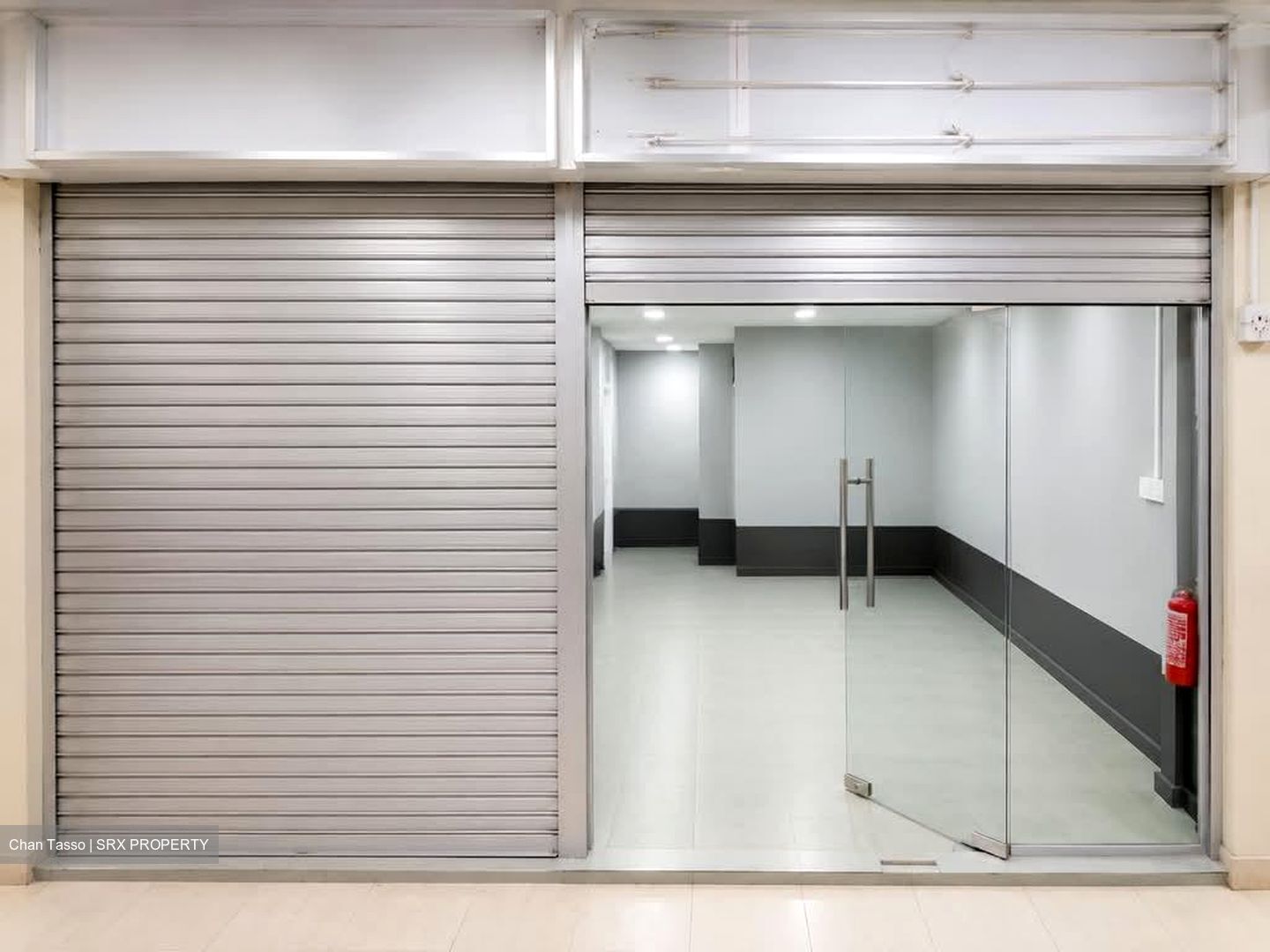 Boon Lay Shopping Centre (D22), Retail #602216331